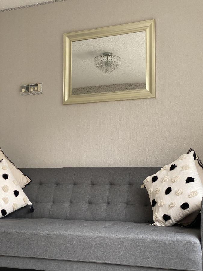 Bv Luxury Spacious 3 Bedroom House At Isaac Close Mánchester Exterior foto